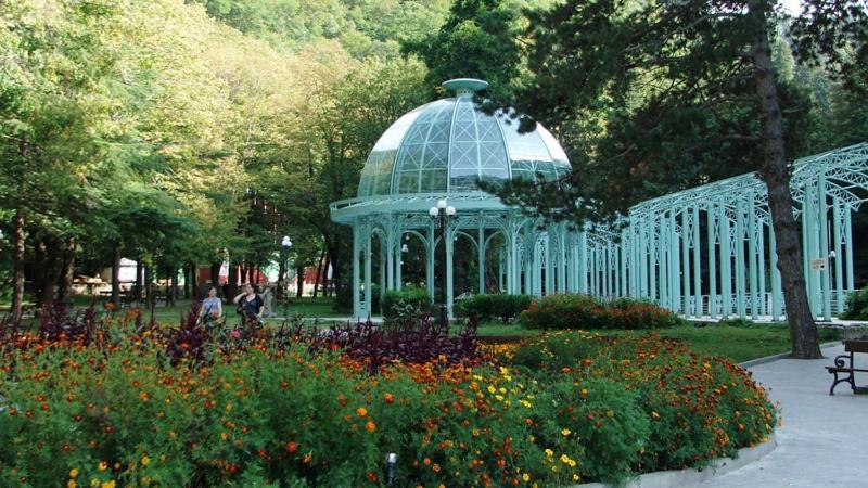 Gamsakhurdia Street Borjomi Εξωτερικό φωτογραφία